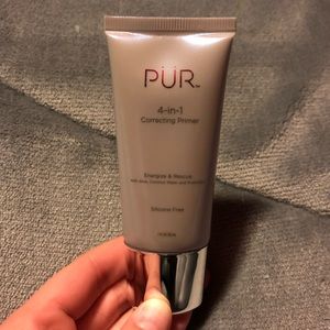 PÜR Cosmetics 4-in-1 Correcting Primer